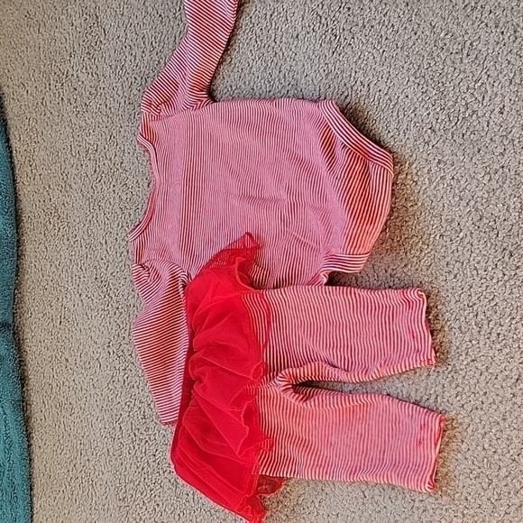 Carter's Baby Girl's Outfit - Picture 6 of 8